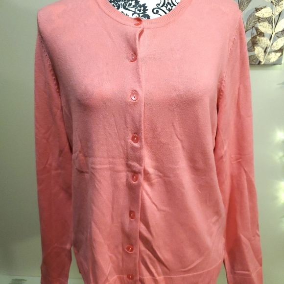 Pink Button Down - Picture 6 of 10